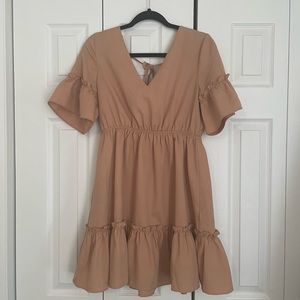 Open back dress 🌸